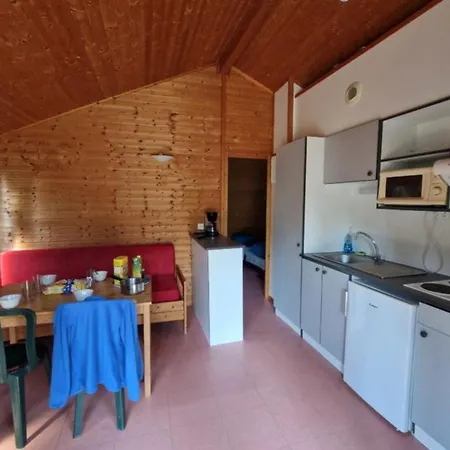 Spacieux 8 Pers Avec Terrasse - Api-1-52-1298 *